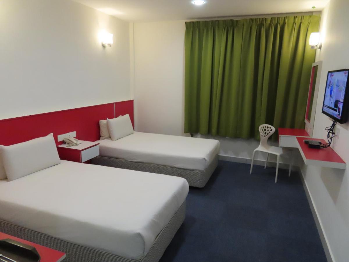 Akar Hotel Kampung Baru クアラルンプール エクステリア 写真
